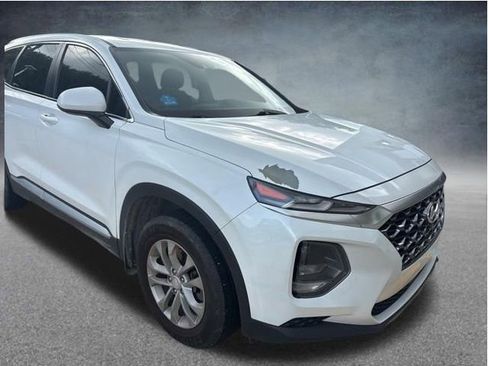 Used 2020 Hyundai Santa Fe SE FWD image 3