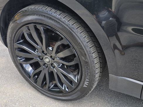 Used 2014 Land Rover Range Rover Sport HSE image 9