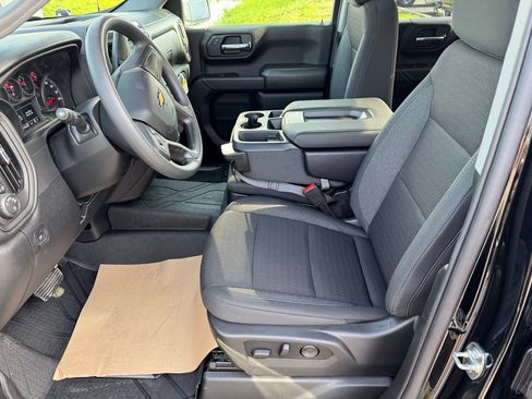Used 2021 Chevrolet Silverado 1500 LTZ AWD/4WD image 11