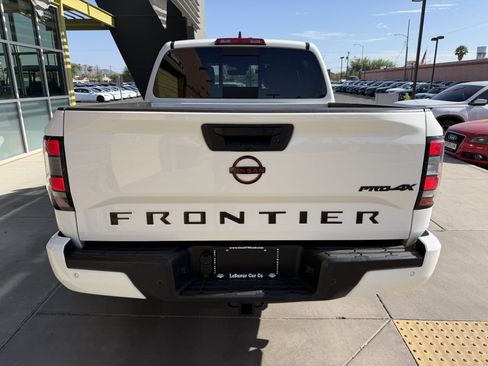 Used 2024 Nissan Frontier PRO-4X w/ Pro Premium Package AWD/4WD image 13