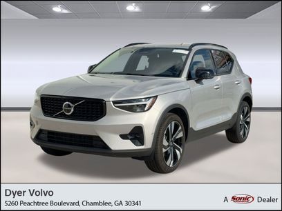 Certified 2025 Volvo XC40 B5 Plus