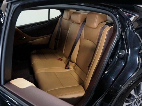 Used 2021 Lexus ES 250 w/ Premium Package image 41