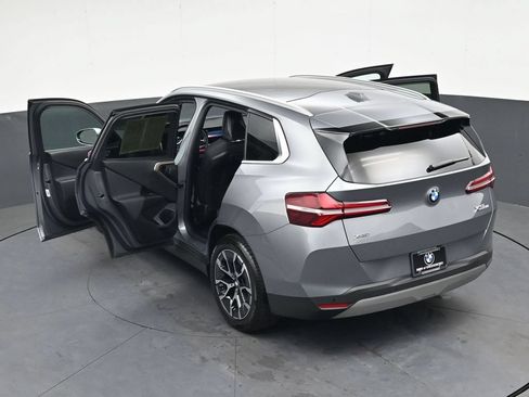 Used 2025 BMW X3 xDrive30i AWD/4WD image 44