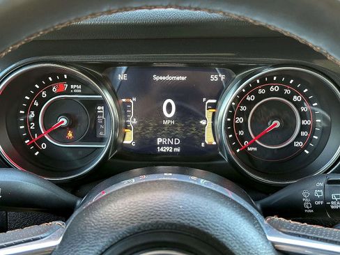 Used 2022 Jeep Wrangler Unlimited Rubicon w/ Xtreme Recon 35" Tire Package image 20