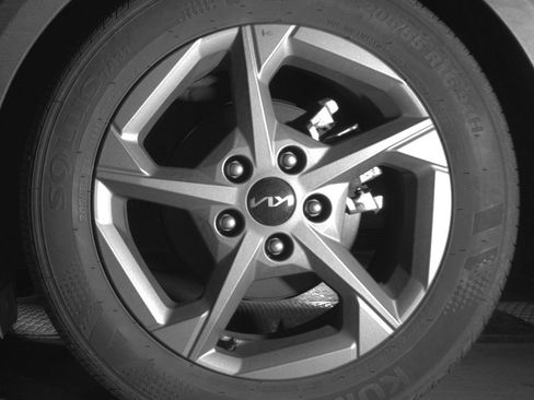 Used 2025 Kia K4 LXS image 14