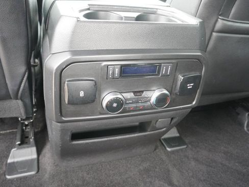 Used 2019 Ford Expedition Limited w/ Equipment Group 302A RWD image 33