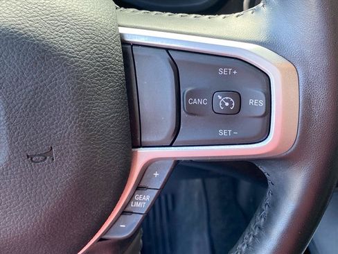Used 2023 RAM 1500 Big Horn AWD/4WD image 18