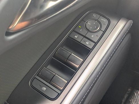 Used 2024 Lexus GX 550 AWD/4WD image 13