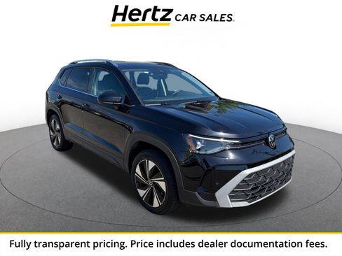 Used 2025 Volkswagen Taos SE AWD/4WD image 1