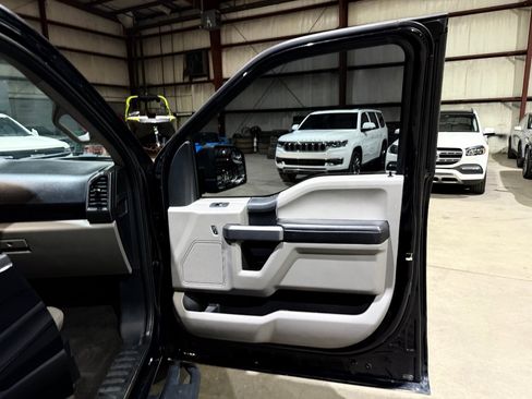 Used 2019 Ford F150 XLT AWD/4WD image 23