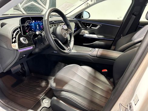 Certified 2025 Mercedes-Benz E 450 4MATIC All-Terrain Wagon image 10