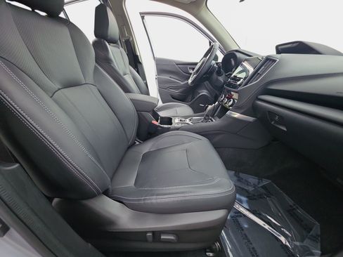 Used 2019 Subaru Forester Touring AWD/4WD image 10
