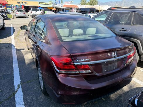 Used 2015 Honda Civic LX image 3