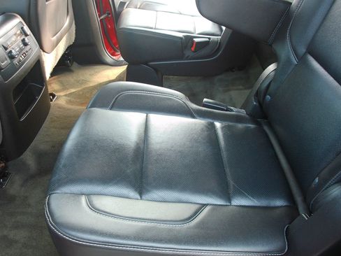 Used 2015 Chevrolet Tahoe LTZ RWD image 30