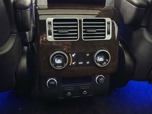 Used 2022 Land Rover Range Rover P525 Westminster Edition image 25