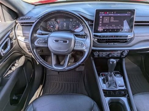 Used 2022 Jeep Compass Limited image 16