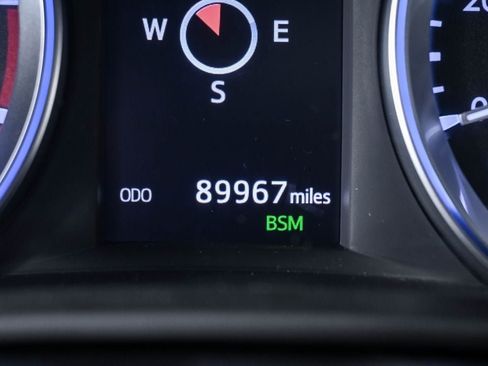 Used 2018 Toyota Highlander Limited Platinum FWD image 14