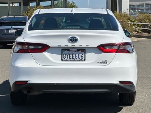 Certified 2021 Toyota Camry LE FWD image 8
