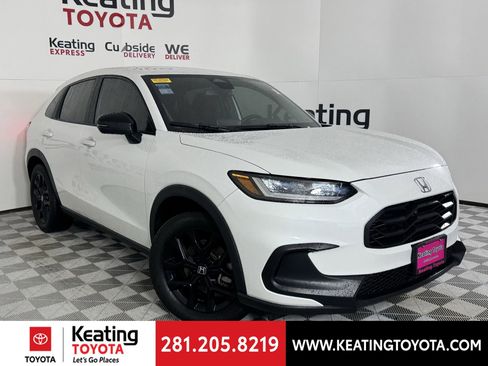 Used 2023 Honda HR-V Sport image 2