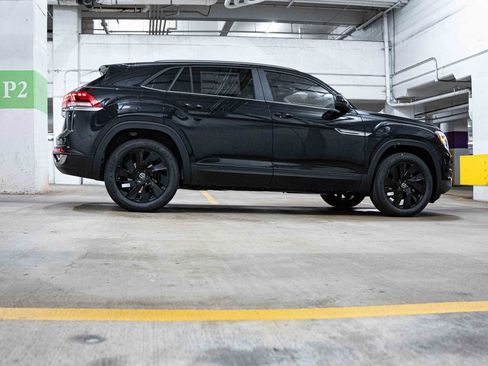 New 2026 Volkswagen Atlas Cross Sport SE AWD/4WD image 7