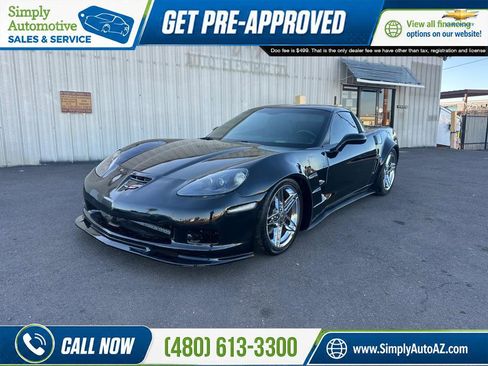 Used 2005 Chevrolet Corvette Coupe w/ Preferred Equipment Group RWD image 1