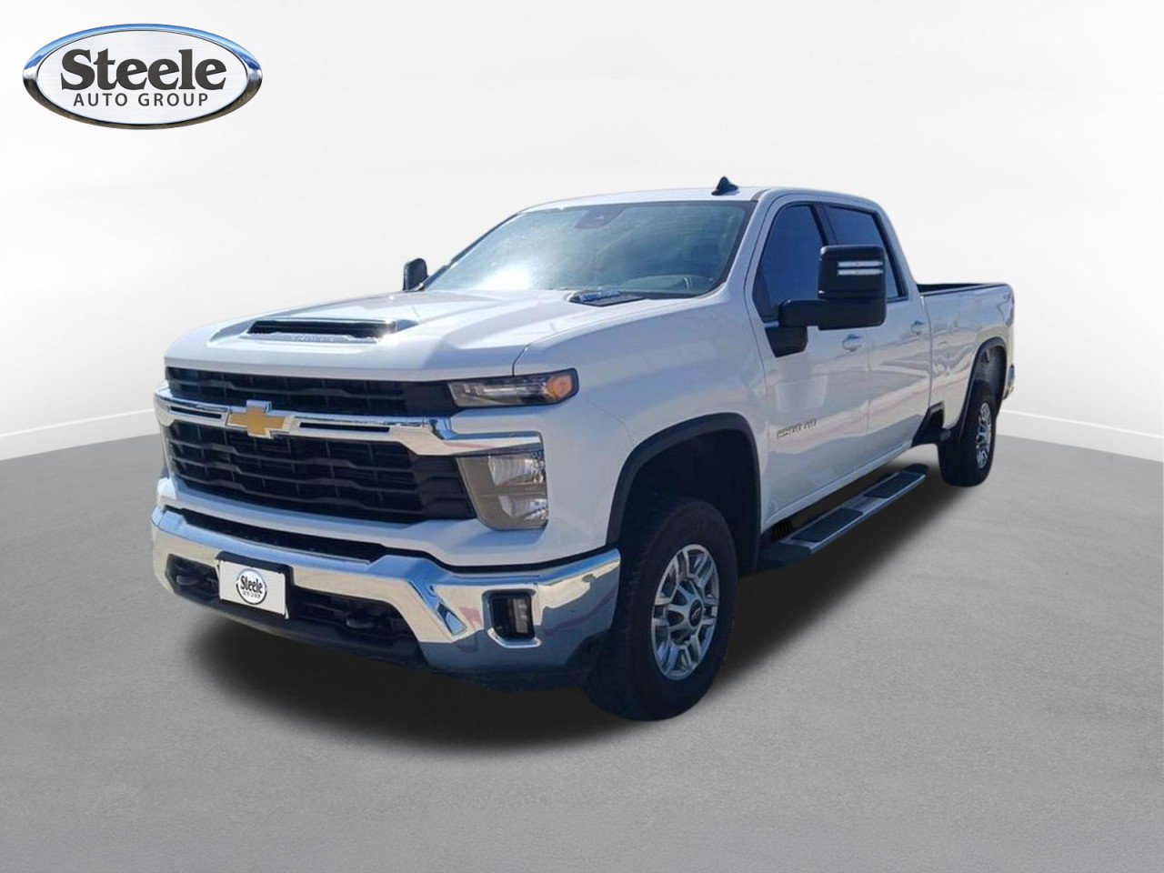 Used 2025 Chevrolet Silverado 2500 LT w/ Convenience Package AWD/4WD image 1