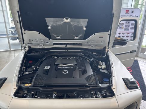 Used 2025 Mercedes-Benz G 63 AMG 4MATIC image 36