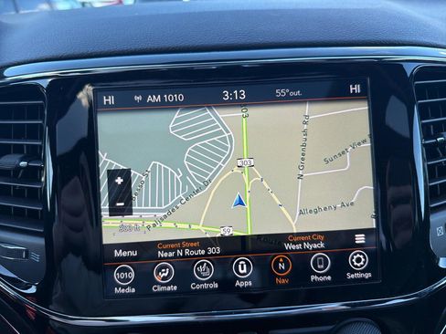 Used 2021 Jeep Grand Cherokee Limited w/ Premium Lighting Group image 29