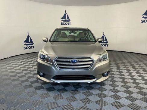 Used 2017 Subaru Legacy 2.5i Premium AWD/4WD image 2