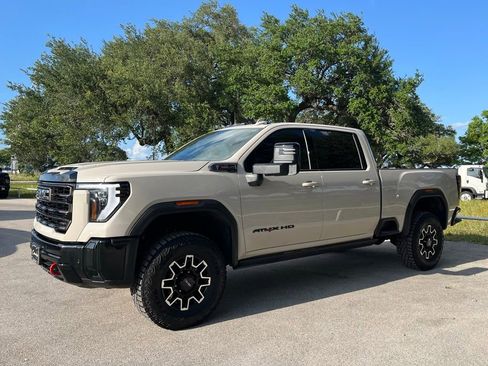 Used 2026 GMC Sierra 2500 AT4X w/ LPO, Black Badging Package AWD/4WD image 1