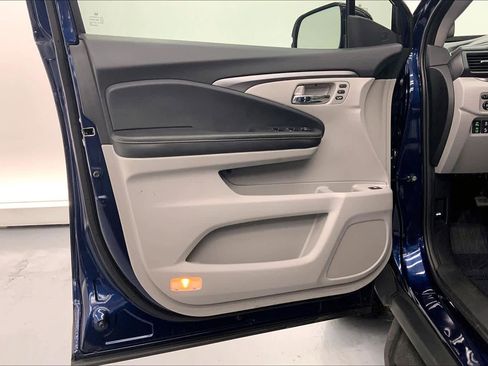 Used 2022 Honda Ridgeline RTL-E image 19