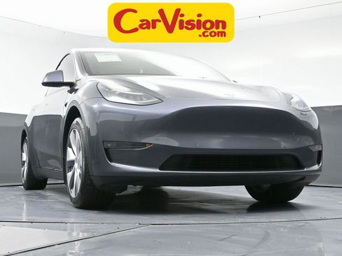 Used 2021 Tesla Model Y Long Range image 52
