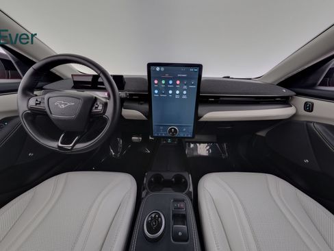 Used 2022 Ford Mustang Mach-E Premium AWD/4WD image 26