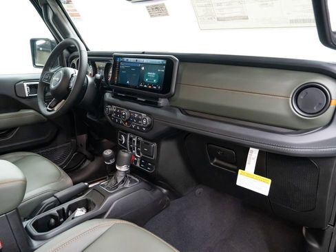 New 2026 Jeep Gladiator Mojave AWD/4WD image 29