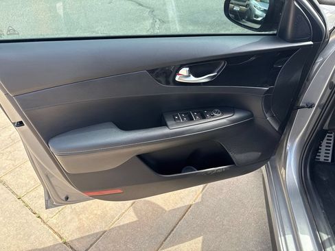 Used 2023 Kia Forte GT-Line FWD image 25