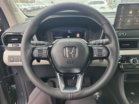 New 2026 Honda Pilot Touring image 30