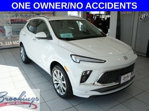 Used 2024 Buick Encore GX Avenir w/ Avenir Technology Package AWD/4WD image 1