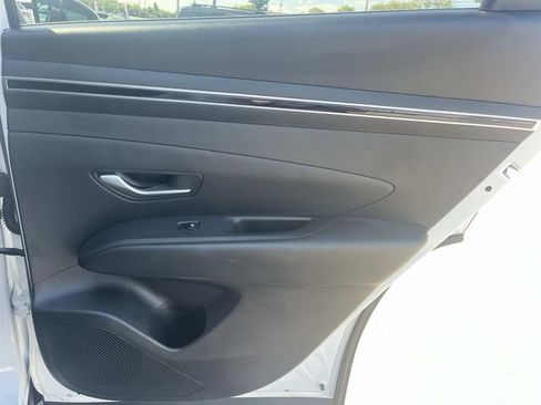 Certified 2024 Hyundai Tucson SEL FWD image 22