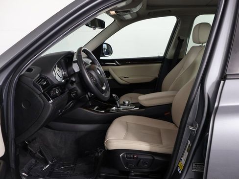 Used 2017 BMW X3 sDrive28i image 10