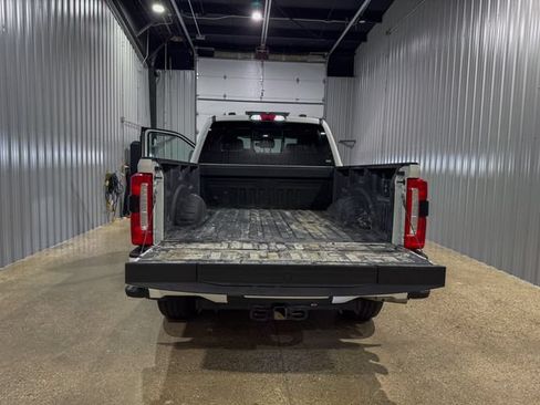 Used 2024 Ford F250 Lariat w/ Lariat Ultimate Package AWD/4WD image 5