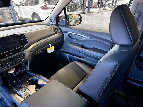 New 2026 Honda Ridgeline RTL image 24