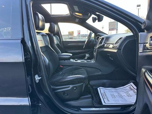 Used 2017 Jeep Grand Cherokee Trailhawk image 18