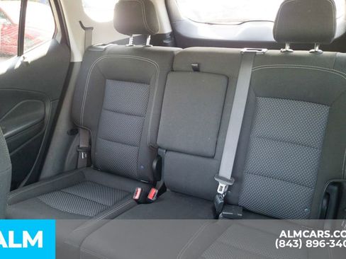 Used 2024 GMC Terrain SLE AWD/4WD image 16
