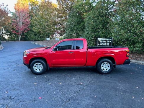 Used 2022 Nissan Frontier S w/ Technology Package RWD image 4