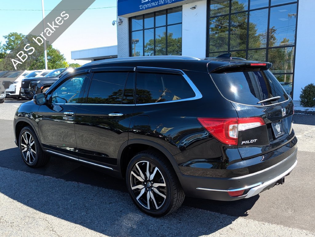 Used 2019 Honda Pilot Touring image 12