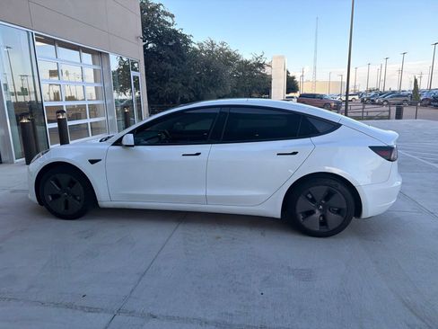 Used 2023 Tesla Model 3 Standard Range RWD image 5