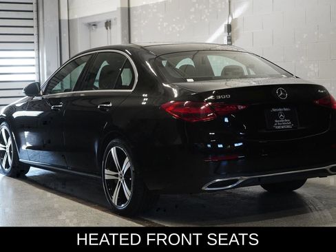 Used 2025 Mercedes-Benz C 300 4MATIC Sedan image 4