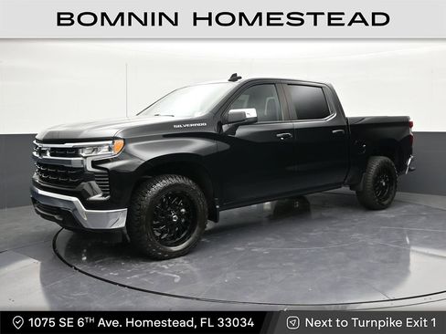 Used 2023 Chevrolet Silverado 1500 LT image 1