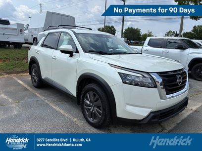 Used 2023 Nissan Pathfinder SV w/ SV Premium Package