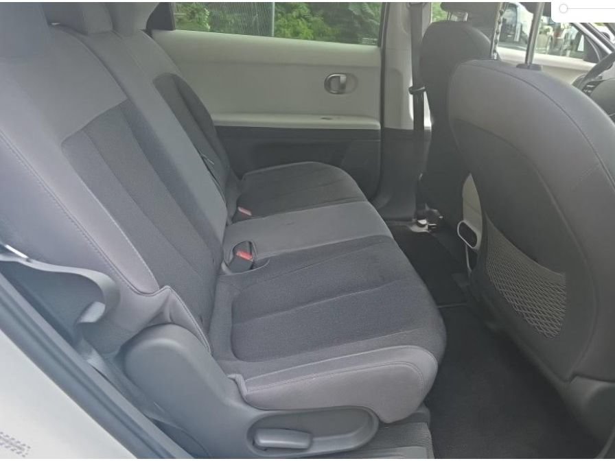 Used 2024 Hyundai Ioniq 5 SE RWD image 6
